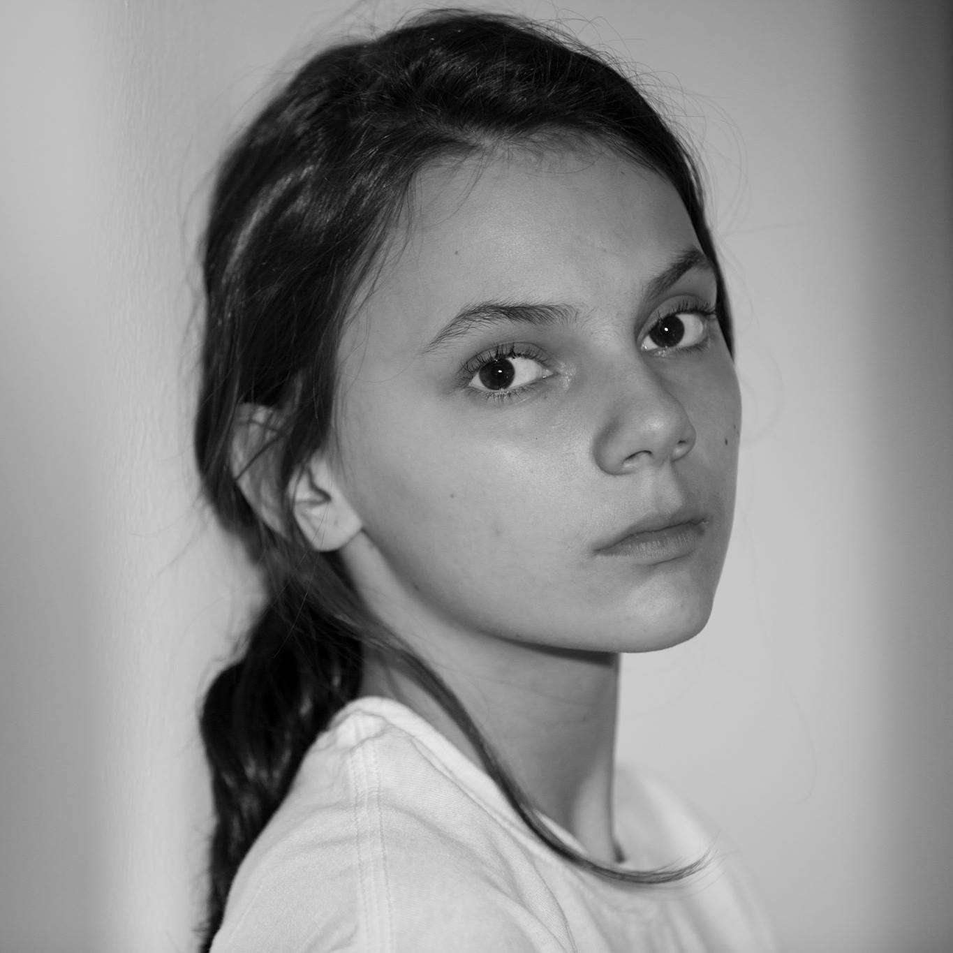 Dafne Keen Body Measurement, Bikini, Bra Sizes, Height, Weight